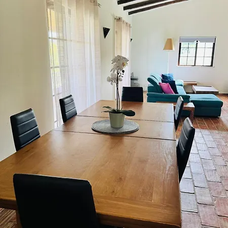 Casa Da Parreira *